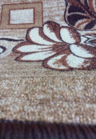 Мокетен килим - Бежов